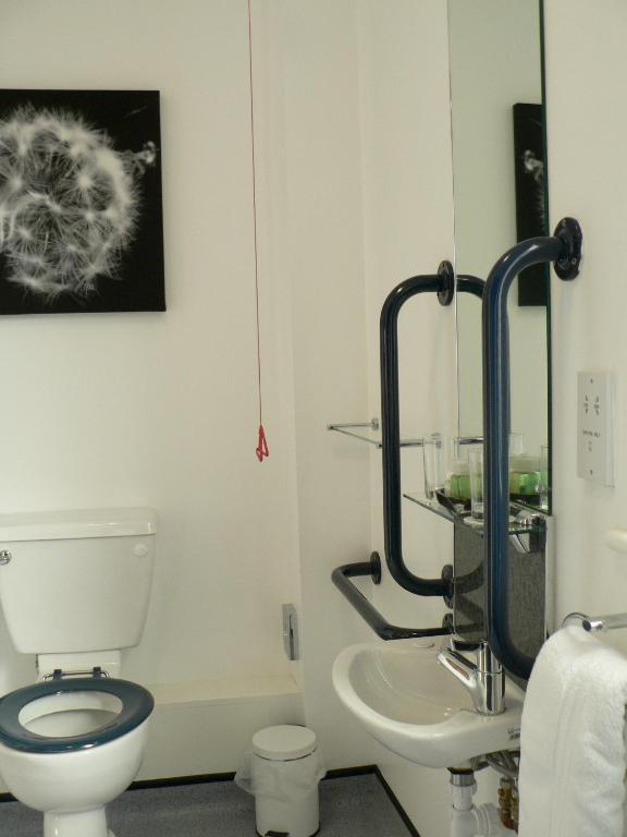 Ashberry Guest House Penrith Room photo